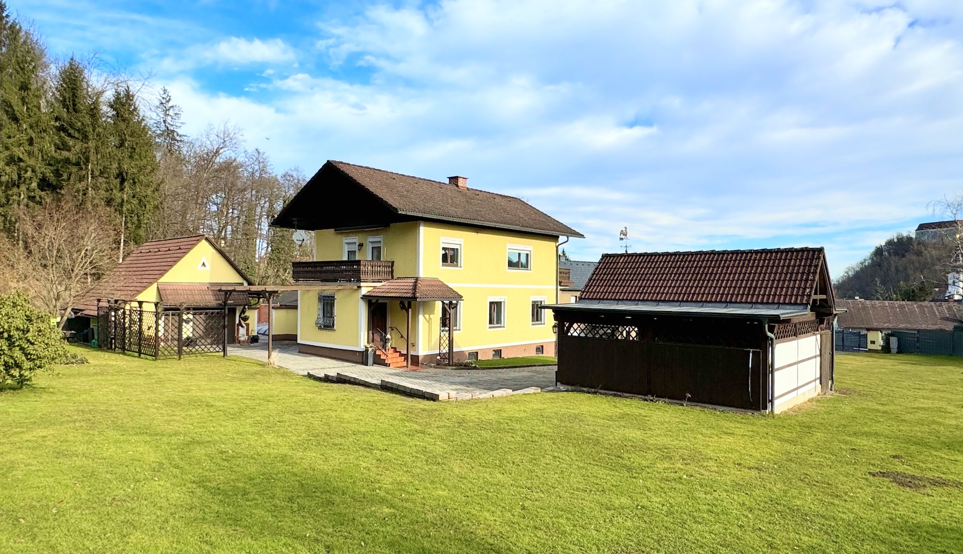 ruhig gelegenes Wohnhaus in Ehrenhausen